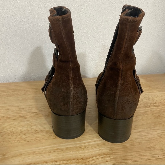 Clarks Elvina Haze Dark Brown Suede Leather Buckle Detail Ankle Boot Bootie 6 - Picture 4 of 8